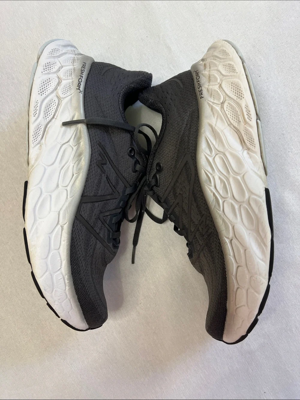New Balance Fresh Foam X More v4 Black Phantom White Grey WM0RBK4 Size 9.5 WIDE